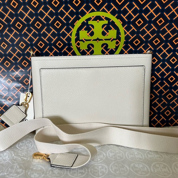 Tory Burch Blake Swingpack Crossbody Bag New Ivory Gold White - Picture 11 of 11